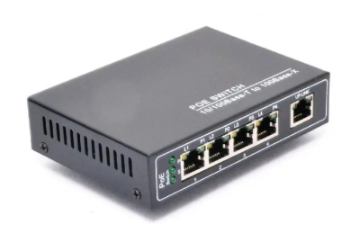 POE комутатор U-TEX 6005FE/250m v 2.0  4POE+2UTP, 10/100M, IEEE 802.3AF www.bd.in.ua Безпечний Дім