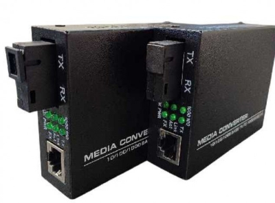 Медіаконвертер U-TEX UT-Q1120A (комплект - пристрої A/B, 1 порт 1000 Мбіт/с RJ45, 1 порт SC 1.25 Гбіт/с, живлення DC 5V, до 20 км) www.bd.in.ua Безпечний Дім