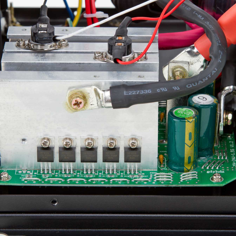 Джерело безперебійного живлення LogicPower LPY-W-PSW-2500VA+(1800Вт)10A/20A