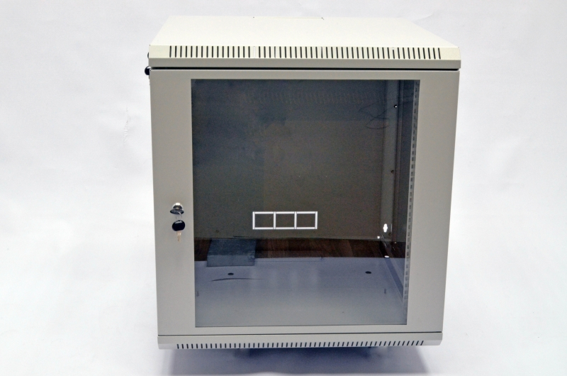 Шафа CMS 12U, 600х500х640 мм (Ш*Г*В), акрилове скло (UA-MGSWA125G)