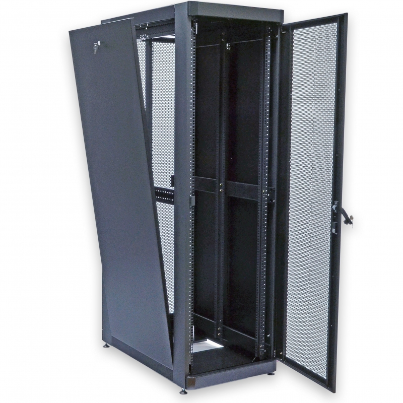 Шафа CMS 19 дюймів 42U, 610х1055 мм (Ш*Г) перфоровані двері (UA-MGSE42610MPB)