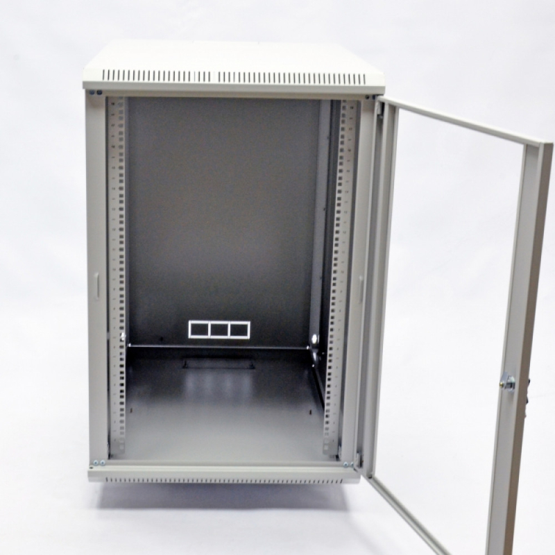 Шафа CMS 18U 600 х 800 х 907 UA-MGSWA188G