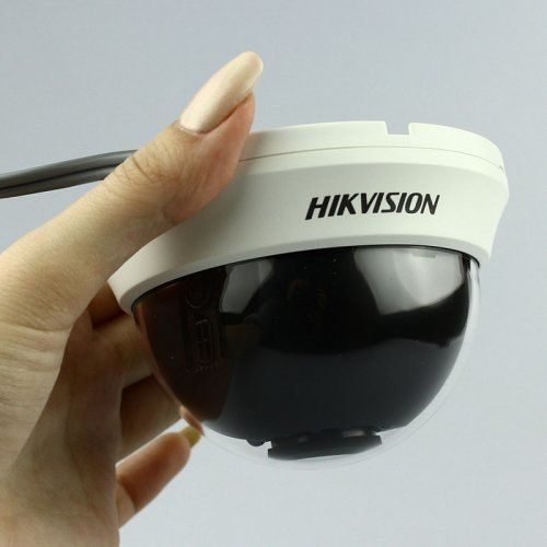 HD-TVI відеокамера Hikvision DS-2CE56D1T-IRMM (2.8мм)