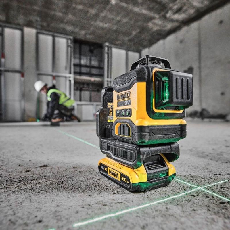 Лазерний рівень DeWALT DCLE34031N