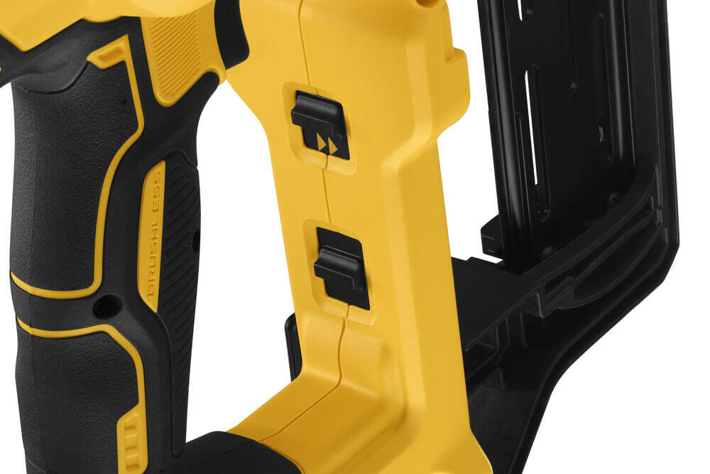 Степлер скобозабивний акумуляторний DeWALT безщітковий DCFS950N