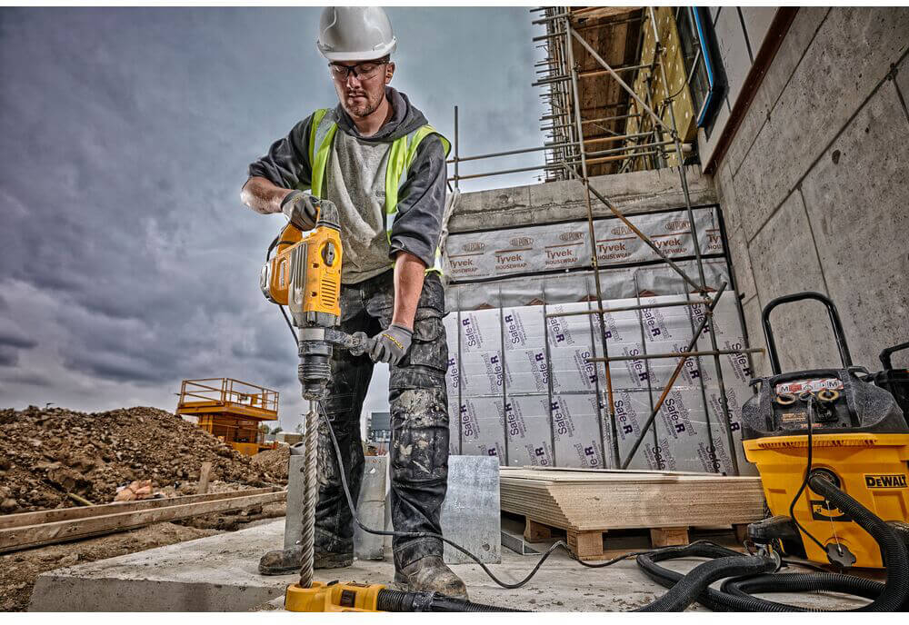 Перфоратор DeWALT SDS-MAX D25733K