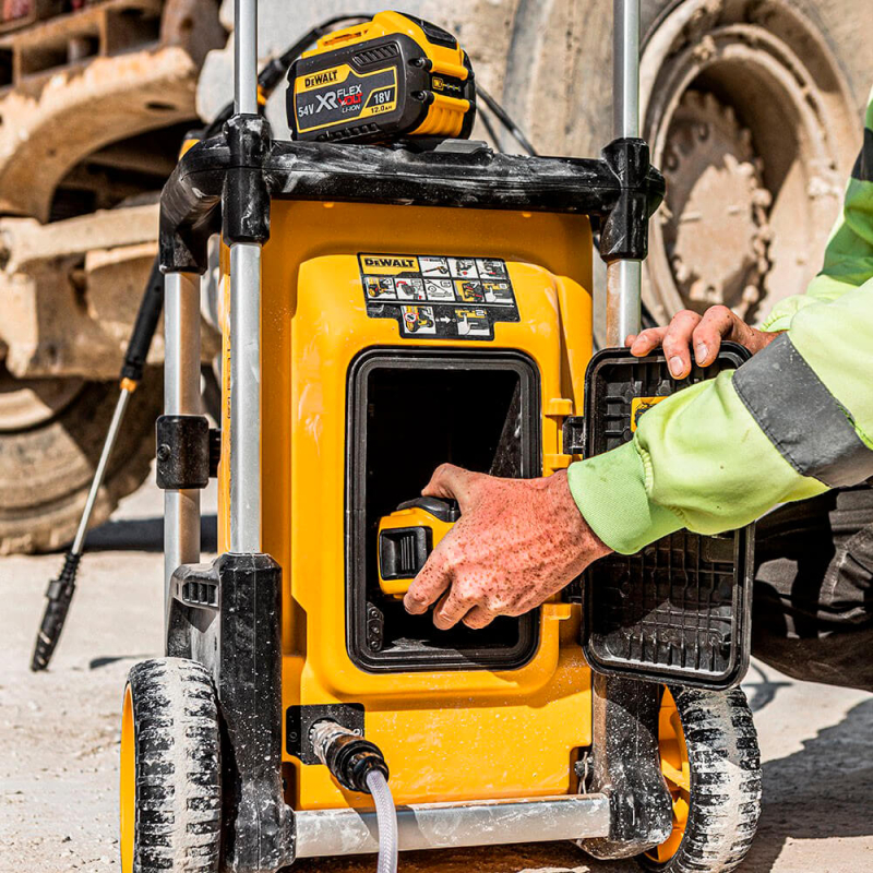 Мийка високого тиску акумуляторна DeWALT безщіткова