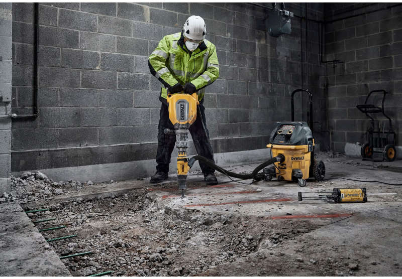 Відбійний молоток DeWALT безщітковий D