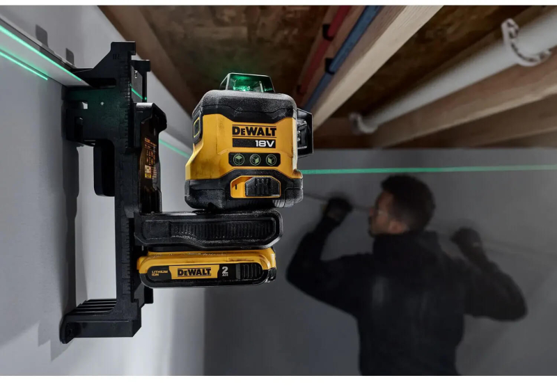 Лазерний рівень DeWALT DCLE34031D1