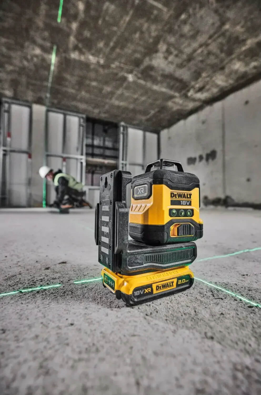 Лазерний рівень DeWALT DCLE34031D1