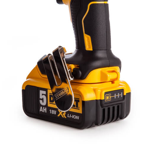 Акумуляторний шуруповерт DeWALT безщітковий DCF620P2K