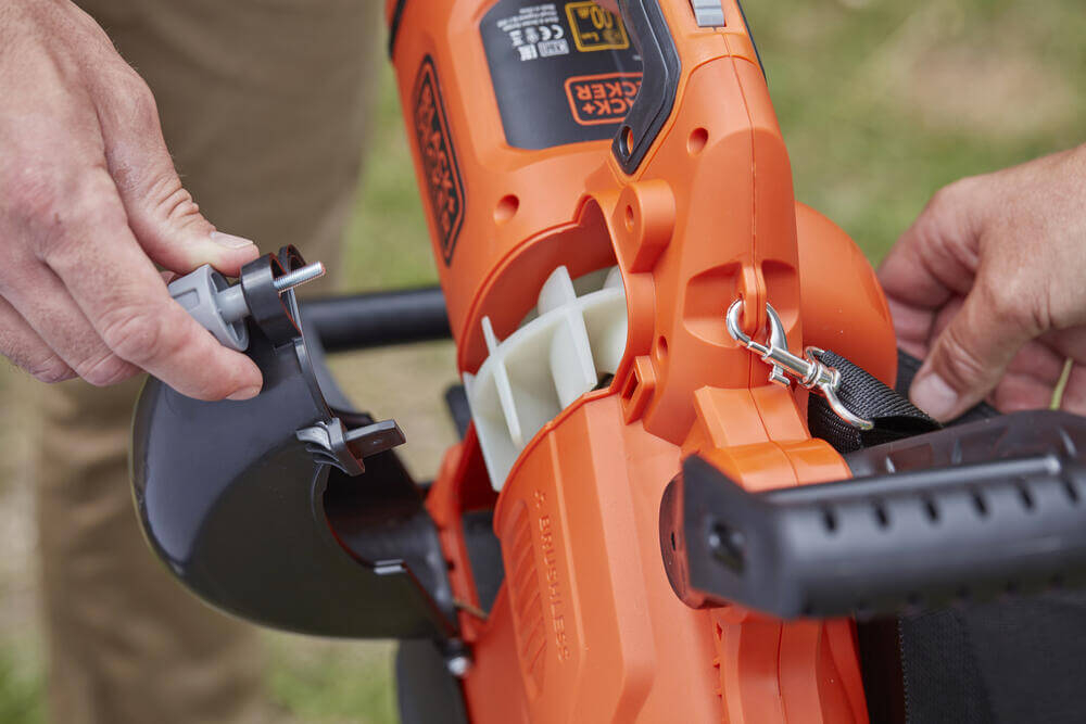 Садовий пилосос акумуляторний BLACK+DECKER безщітковий BCBLV3625L1