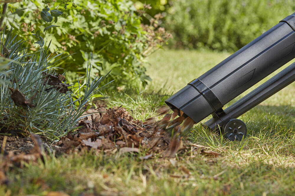 Садовий пилосос акумуляторний BLACK+DECKER безщітковий BCBLV3625L1