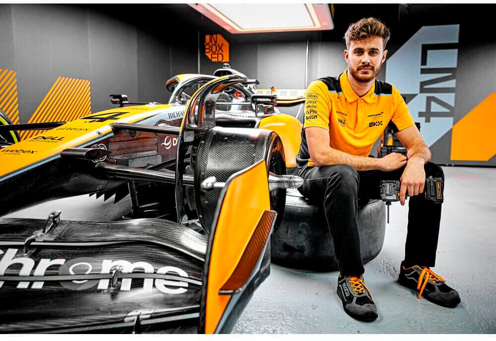 Акумуляторний шуруповерт DeWALT McLaren F1 TEAM LIMITED EDITION DCF85ME2GT