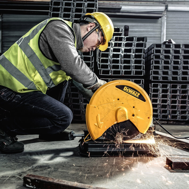 Пила настільна DeWALT D28730