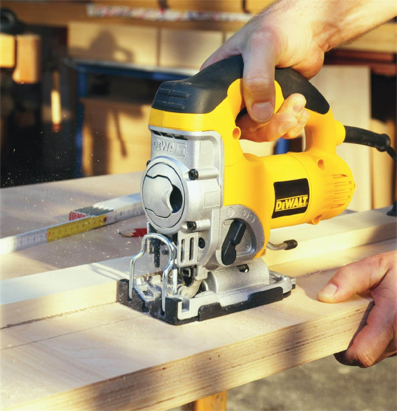 Електричний лобзик  DeWALT DW331KT