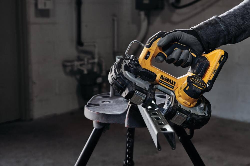 Пила стрічкова DeWALT безщіткова DeWALT DCS377NT