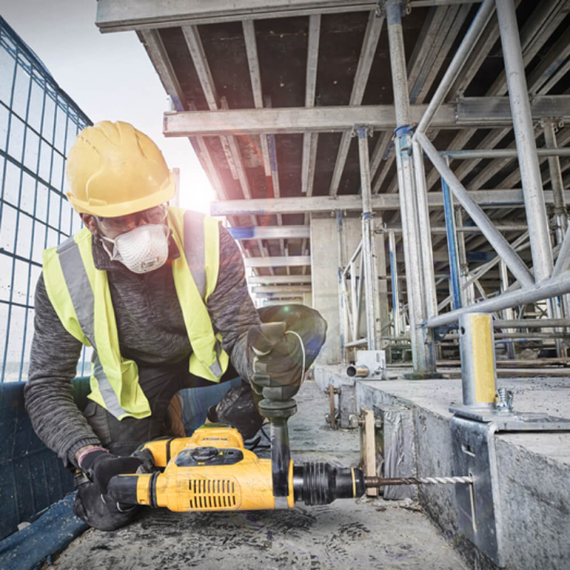 Відбійний молоток DeWALT D25810K