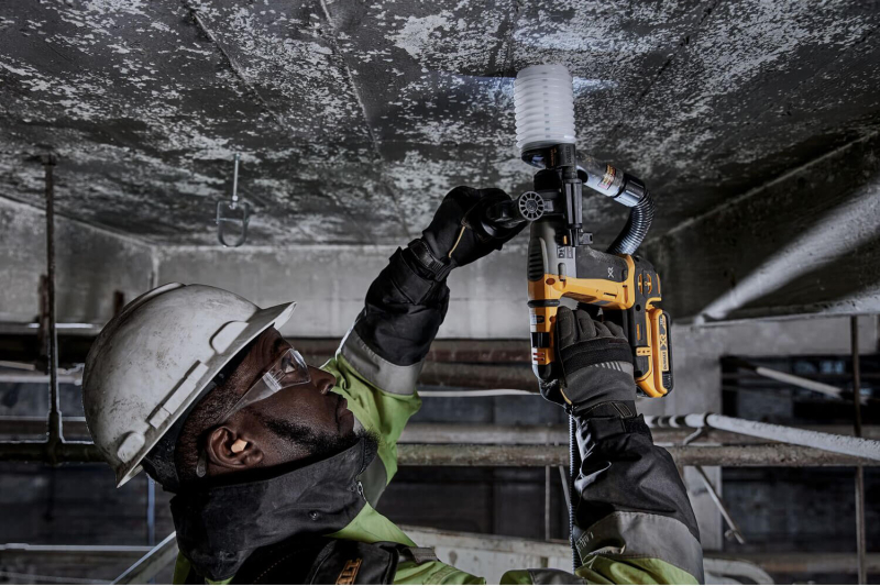 Перфоратор акумуляторний DeWALT SDS PLUS DCH172NT