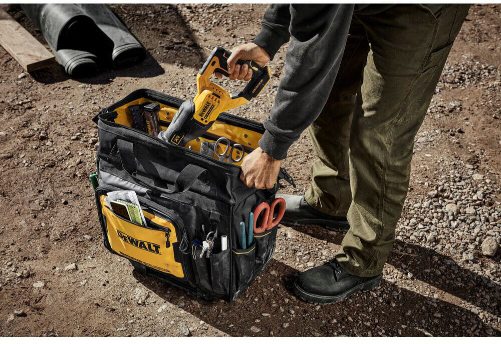 Валіза для інструментів з колесами DeWALT для транспортування DWST60107-1