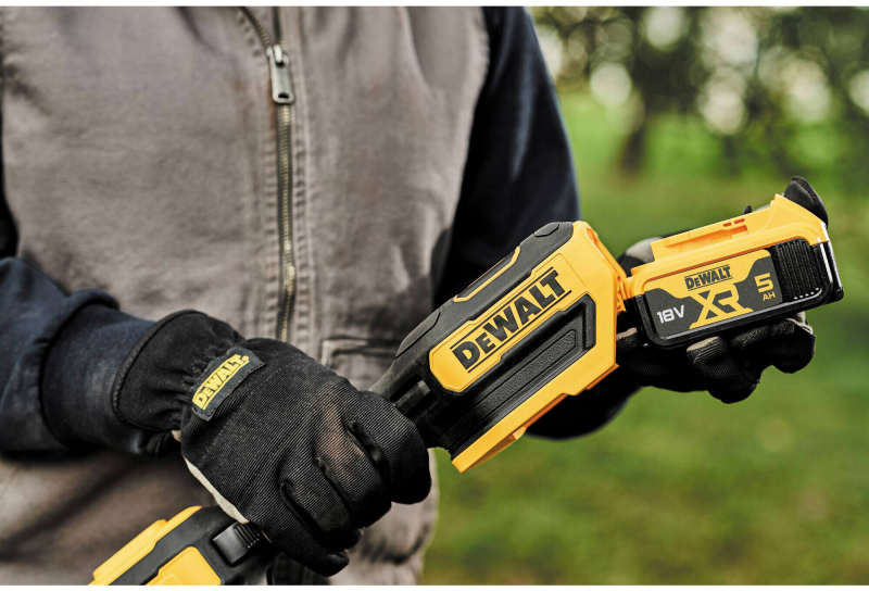 Коса акумуляторна DeWALT DCMST561N