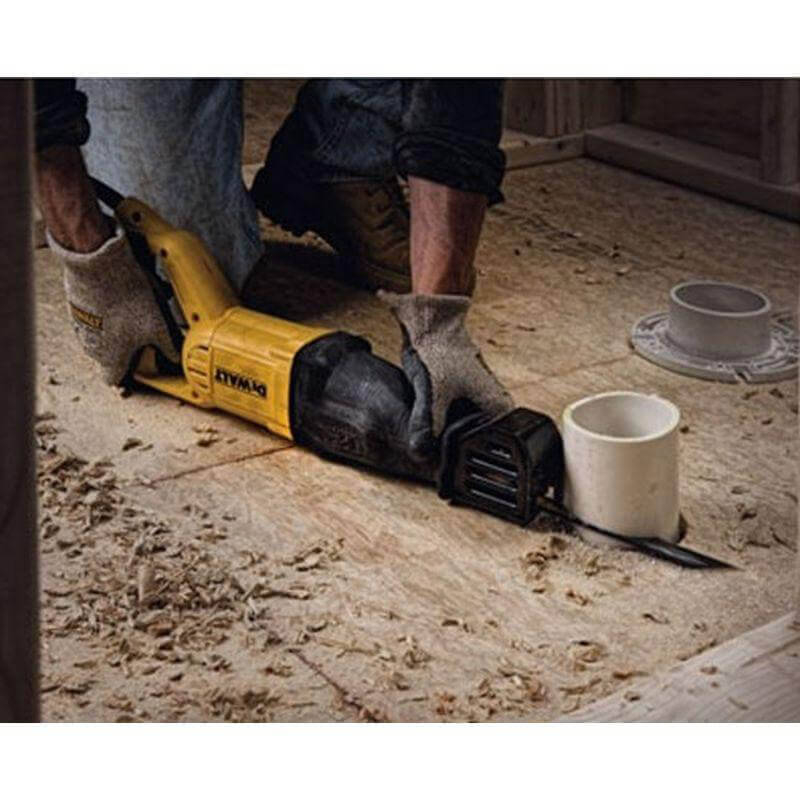 Пила шабельна акумуляторна DeWALT DWE305PK