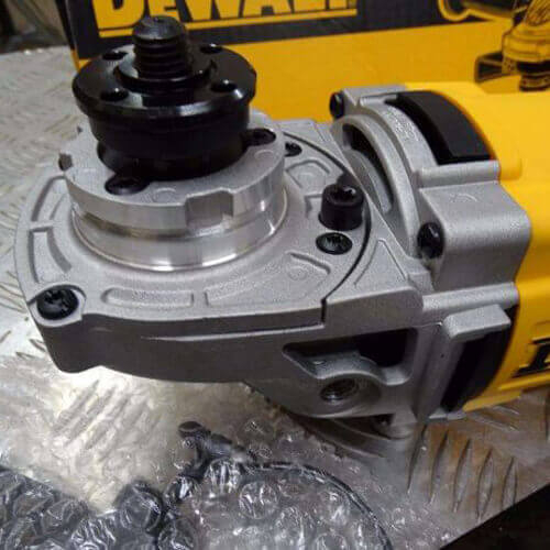 Електрична шліфмашина кутова DeWALT DWE494