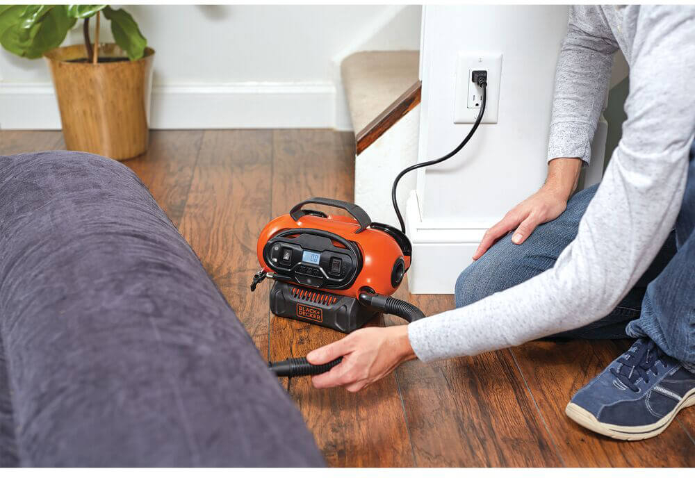 Компресор повітряний акумуляторний BLACK+DECKER 18 В