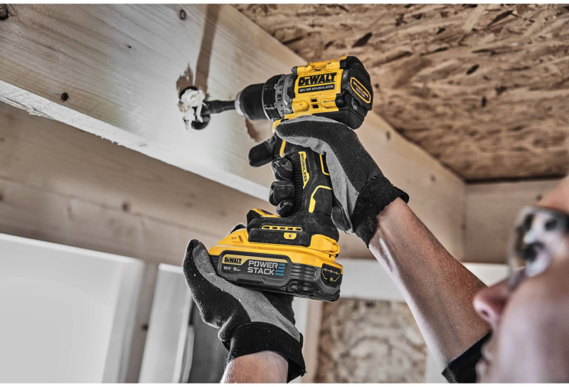 Набір інструментів DeWALT DCK2051H2T