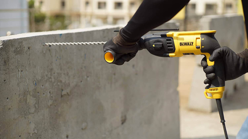 Перфоратор DeWALT SDS-Plus D25133K