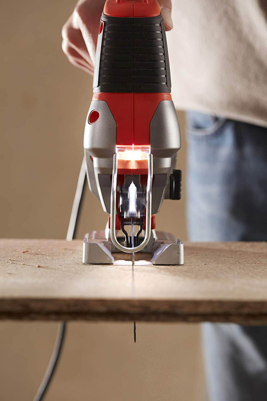 Електричний лобзик  BLACK+DECKER BES610K