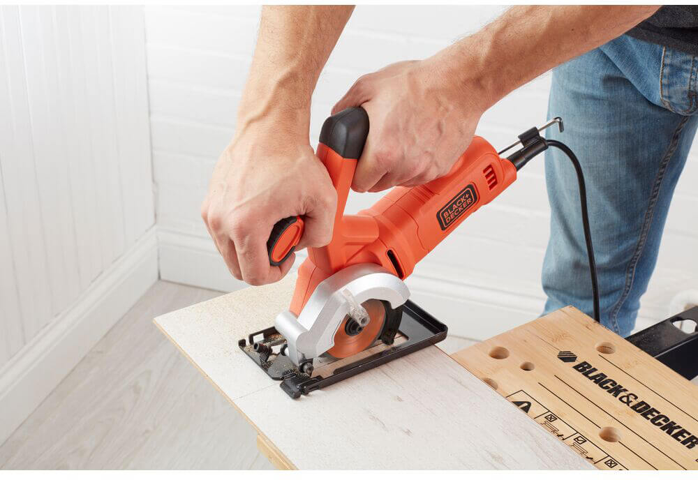Пила дискова BLACK+DECKER BES510