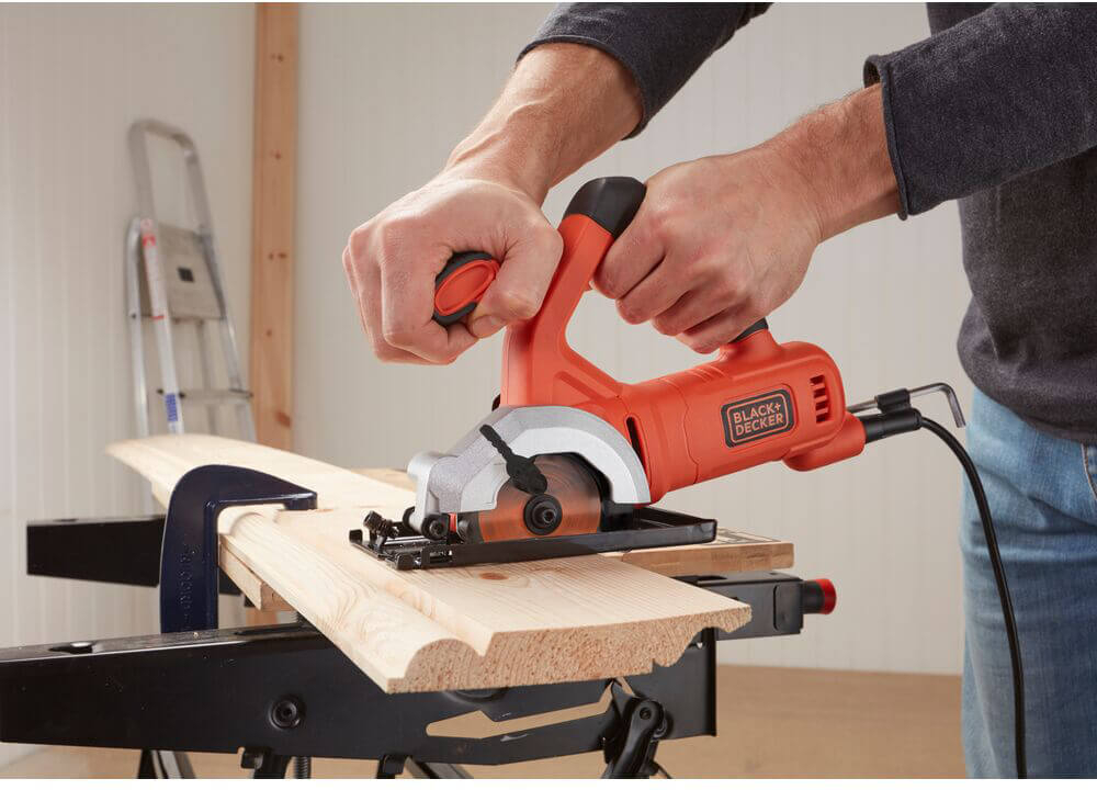 Пила дискова BLACK+DECKER BES510