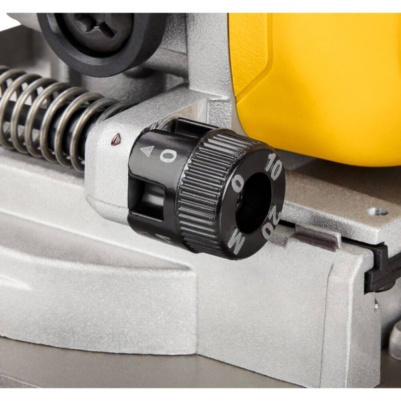 Фрезер акумуляторний DeWALT DCW682NT