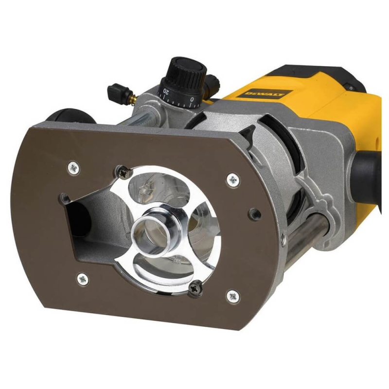 Фрезер DeWALT DW621KT