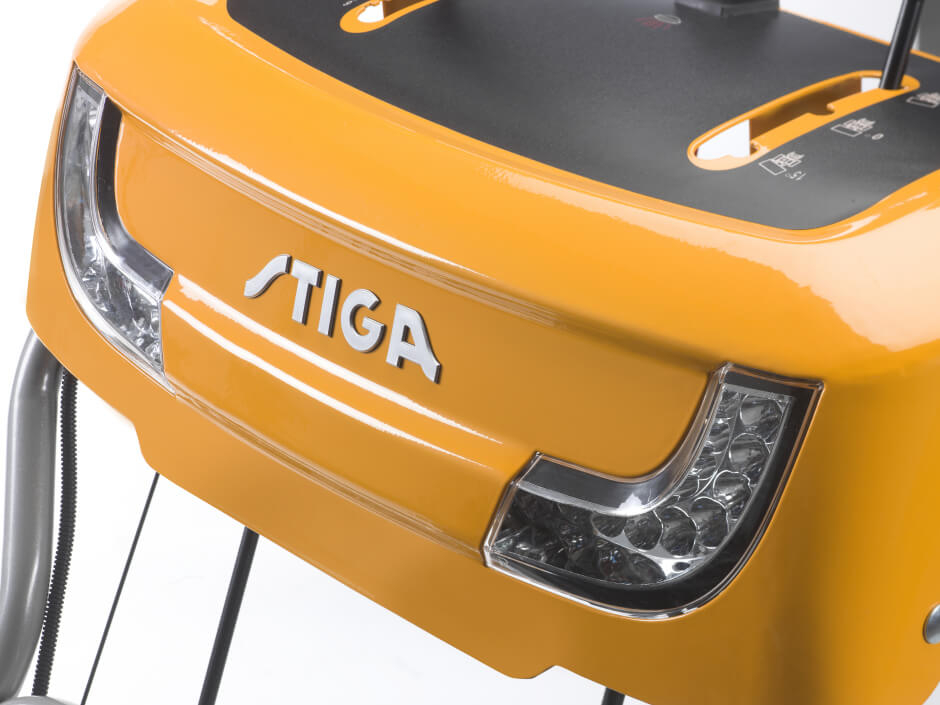 Підмітальна машина бензинова STIGA SWS600GE
