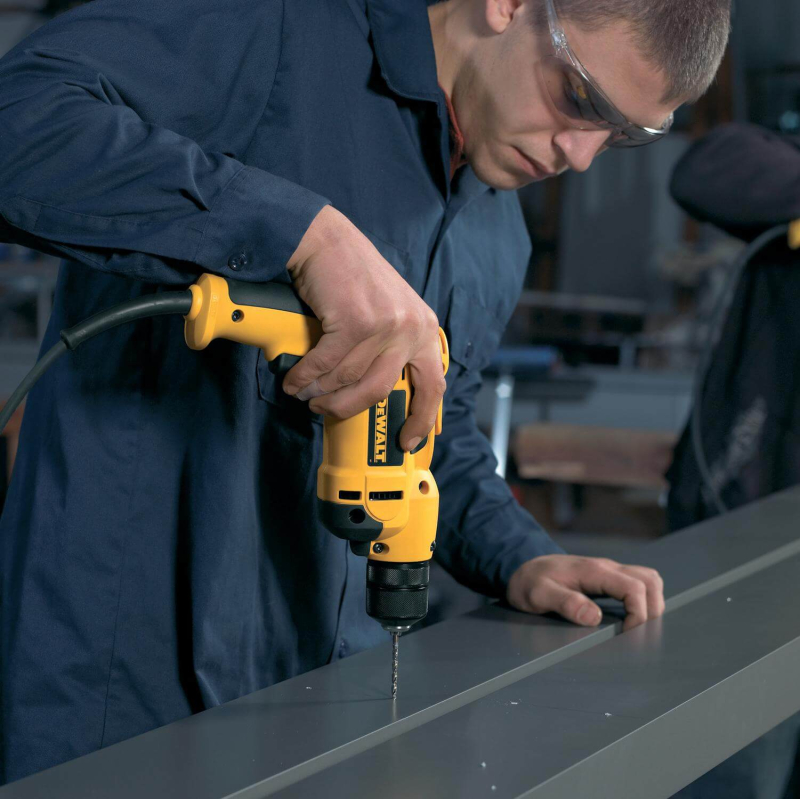 Безударний дриль DeWALT DWD112S