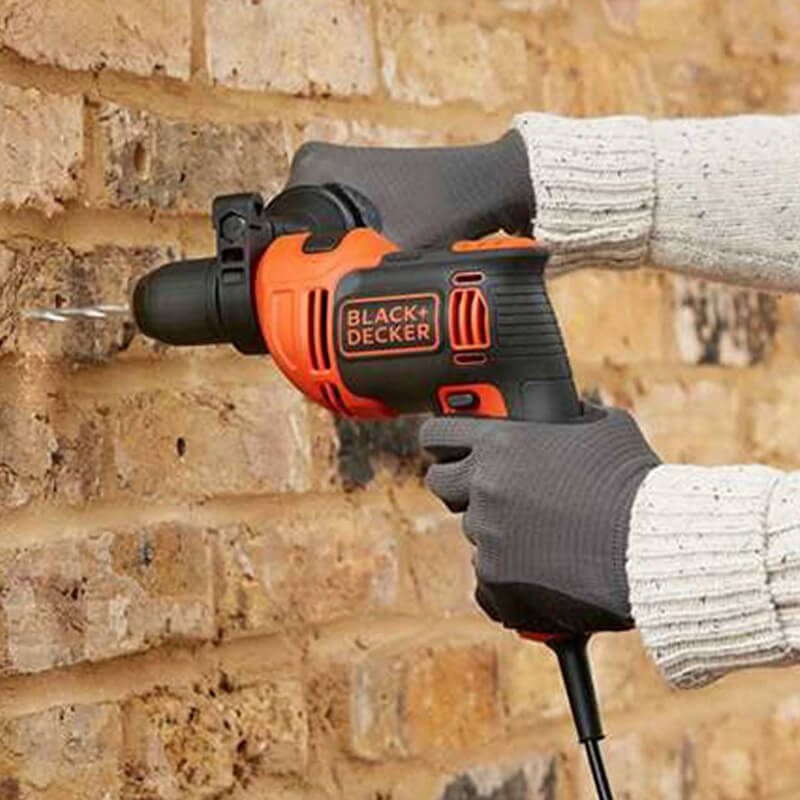 Ударний дриль BLACK+DECKER BEH710