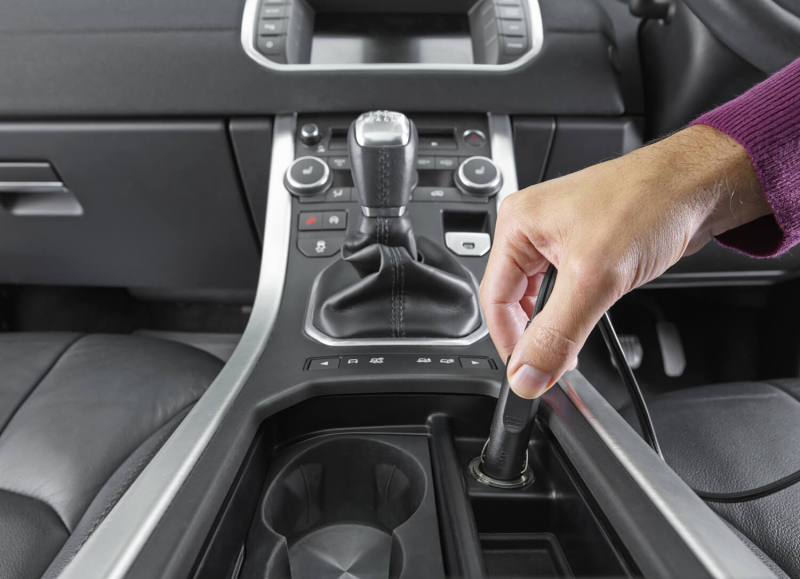 Пилосос акумуляторний BLACK+DECKER NVB12AVA