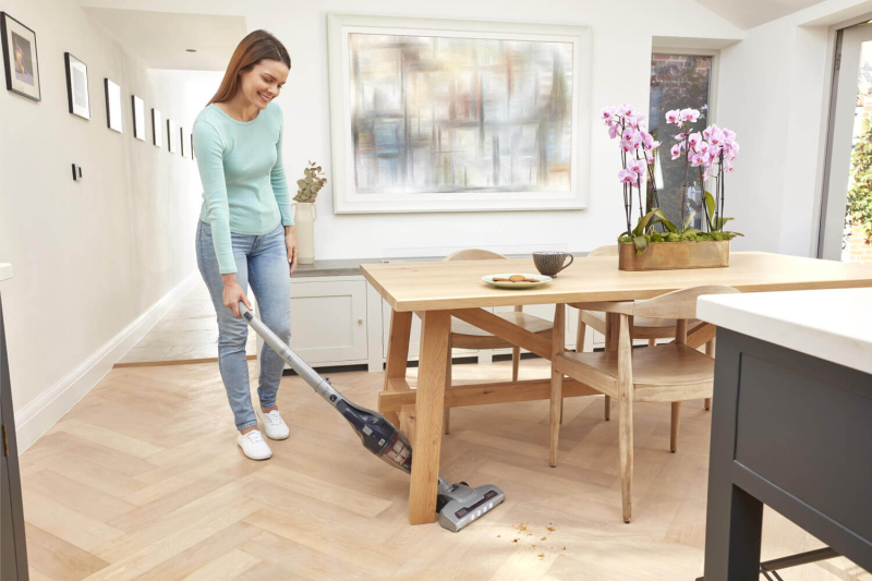 Пилосос акумуляторний BLACK+DECKER SVB520JW