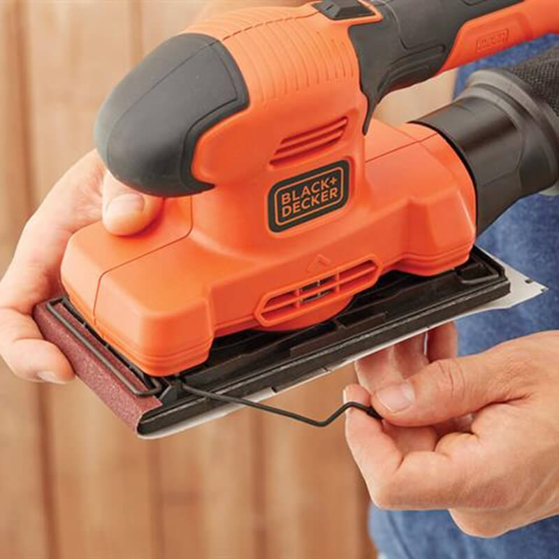 Шліфмашина вібраційна BLACK+DECKER BEW220