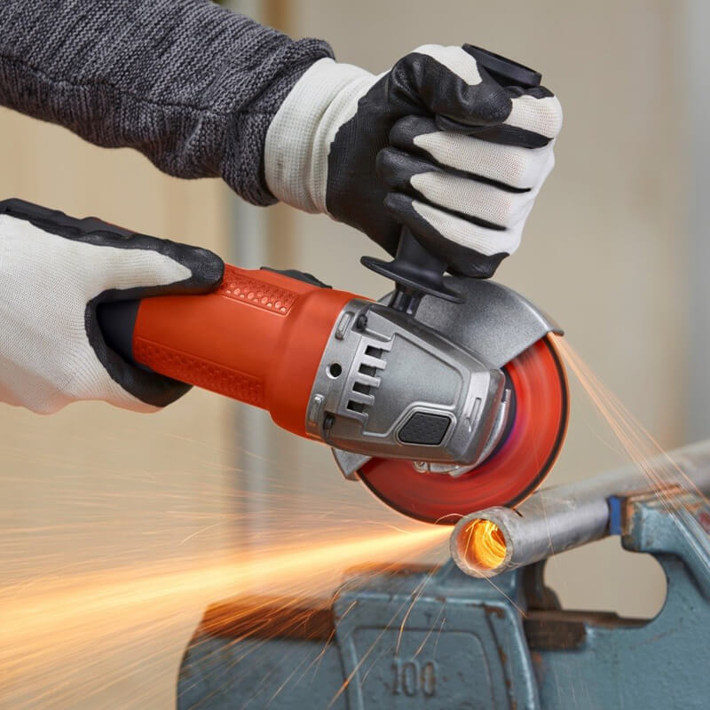 Електрична шліфмашина кутова BLACK+DECKER BEG120