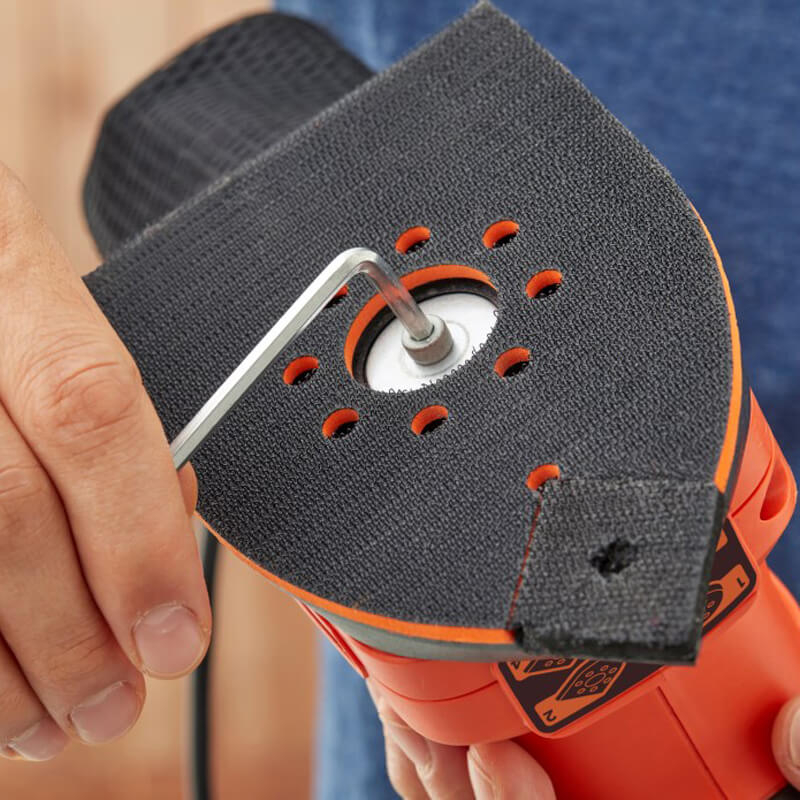 Електрична шліфмашина кутова BLACK+DECKER BEW200