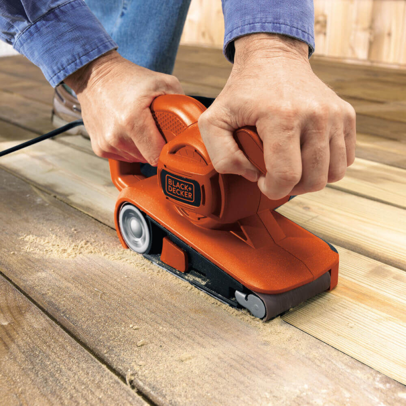 Шліфмашина вібраційна BLACK+DECKER стрічкова KA86