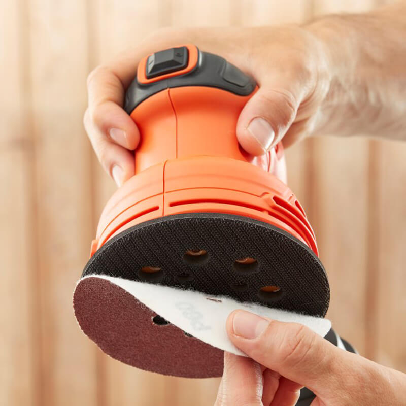 Шліфмашина вібраційна BLACK+DECKER ексцентрикова BEW210