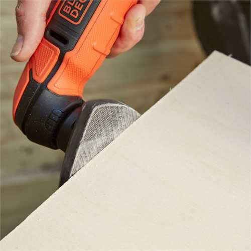Шліфмашина вібраційна акумуляторна BLACK+DECKER BDCDS12N