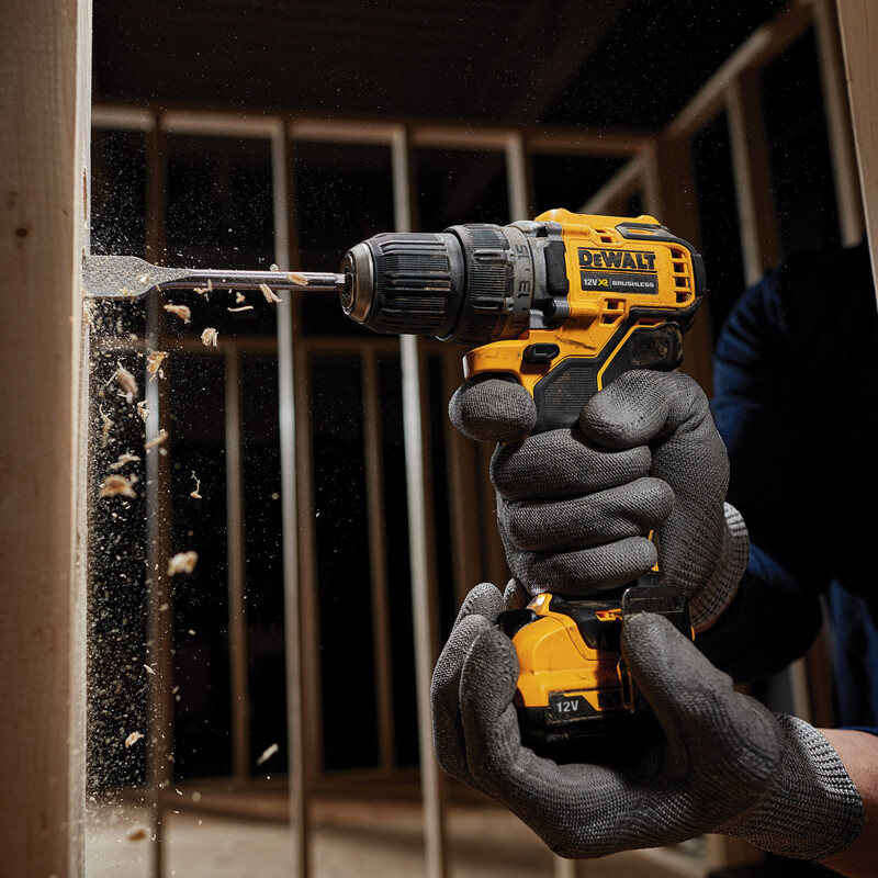 Набір інструментів DeWALT DCK2110L2T