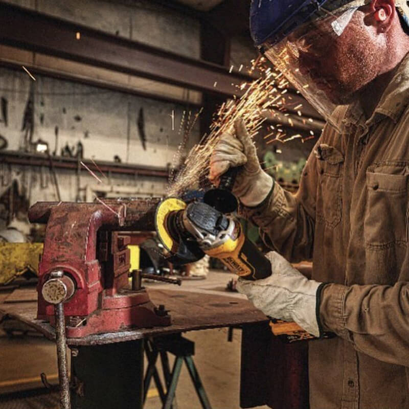 Набір інструментів DeWALT DCK384P2T