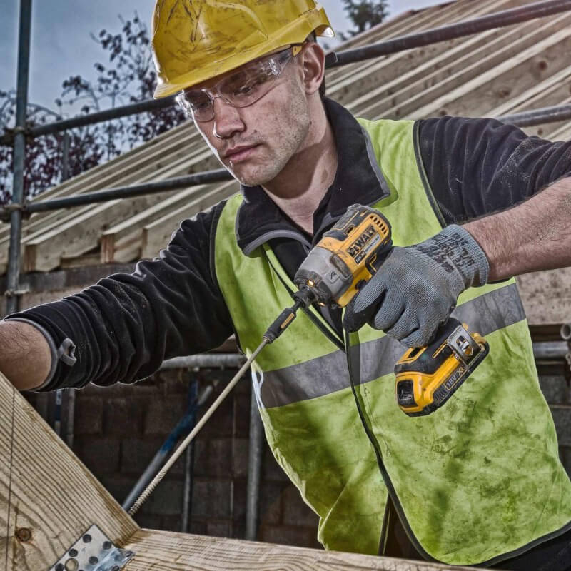 Набір інструментів DeWALT DCK384P2T