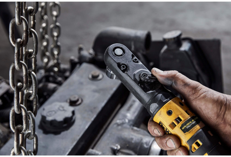 Гайковерт акумуляторний DeWALT ключ-храповик акумуляторний